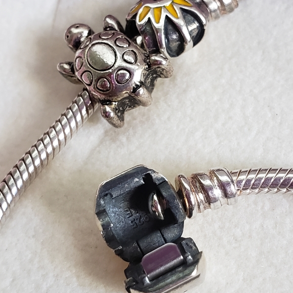 PANDORA Bracelet with Charms - Picture 16 of 16